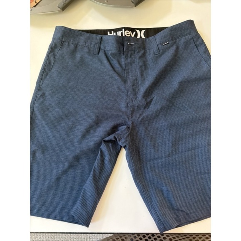Hurley Men's 33 Lightweight Shorts Blue Black Inseam 10.        5214‎